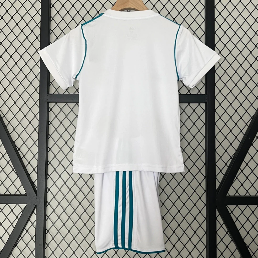 2017-2018 Ensemble Enfant Real Madrid Domicile Rétro - Image 2