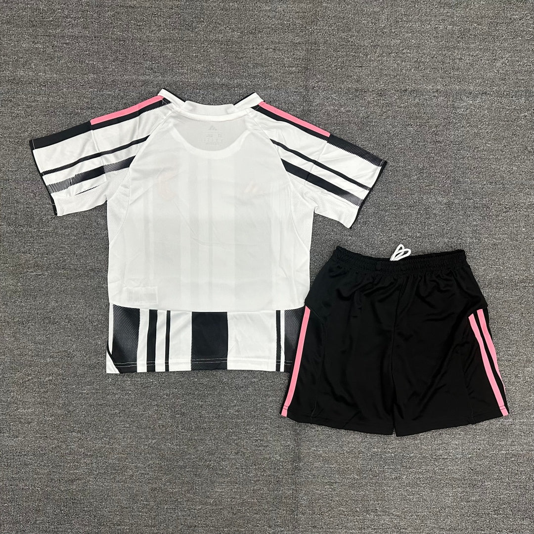 25/26 Ensemble Enfant Juventus Domicile - Image 2