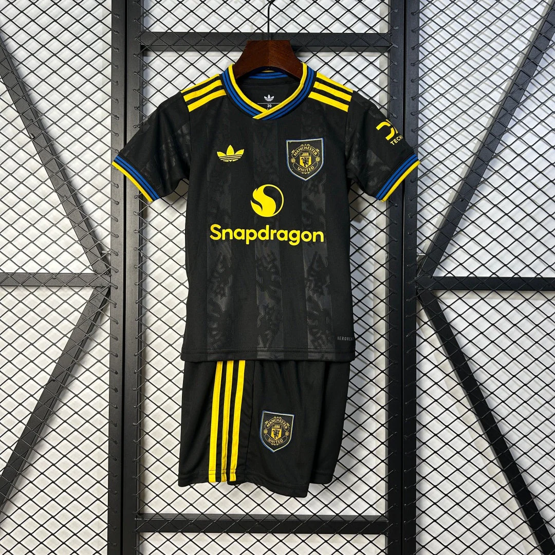 25/26 Ensemble Enfant   Manchester United  Third