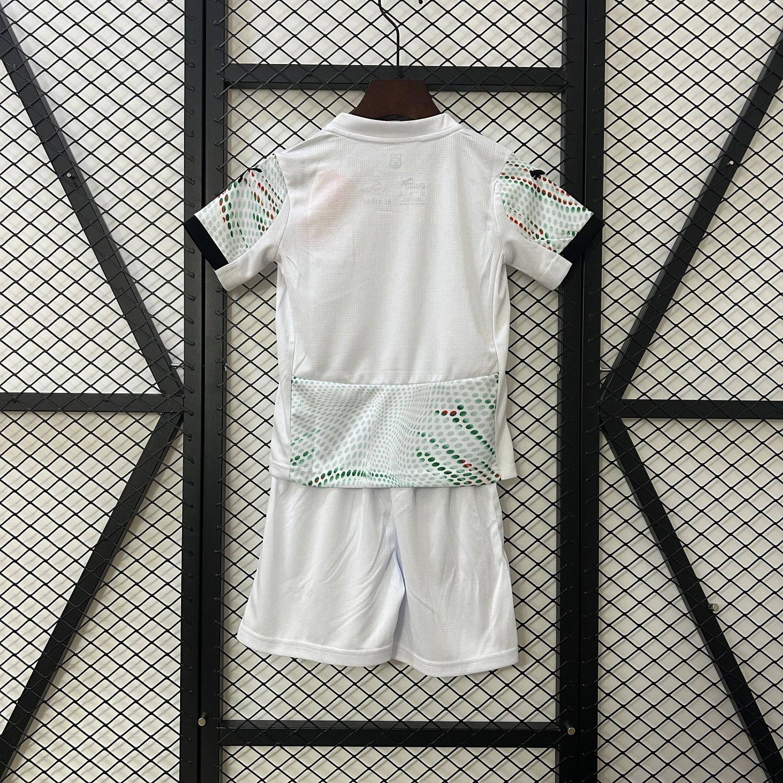 25/26 Ensemble Enfant Portugal - Image 2