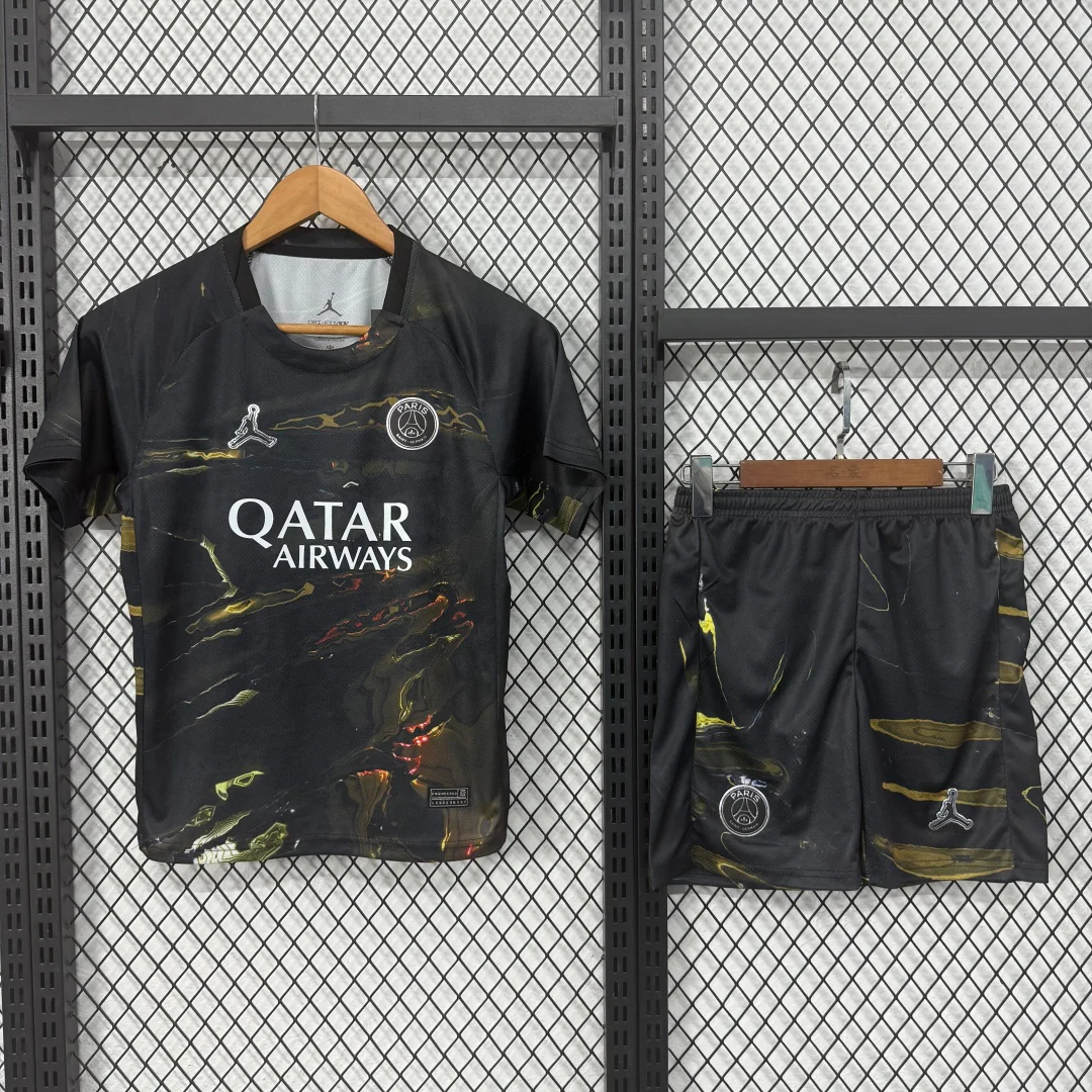 25/26 Ensemble Enfant PSG Night Edition Stadium