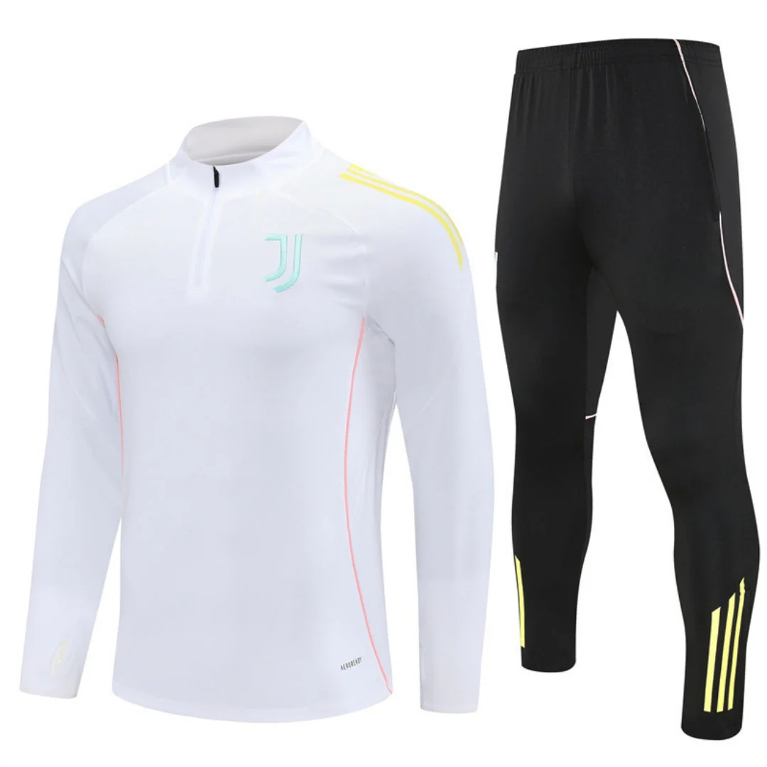 25/26 Ensemble Juventus Spécial B