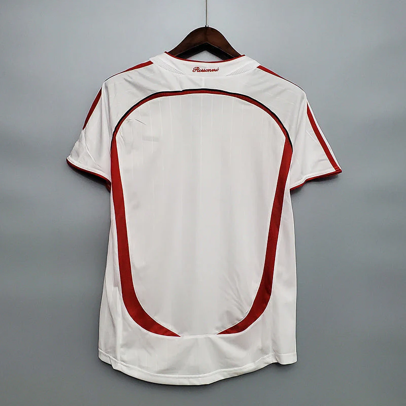 AC Milan Retro 2006 2007 - Image 2