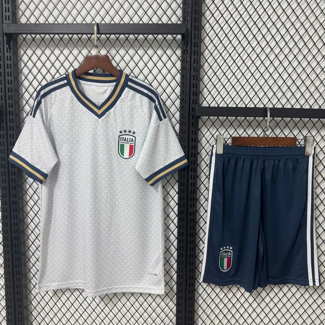 Ensemble 2026  Italie Extérieur Adult