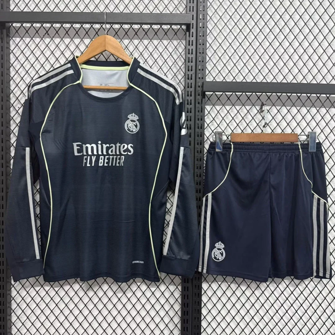 Ensemble 25/26 Real Madrid Extérieur Adult Manches Longues