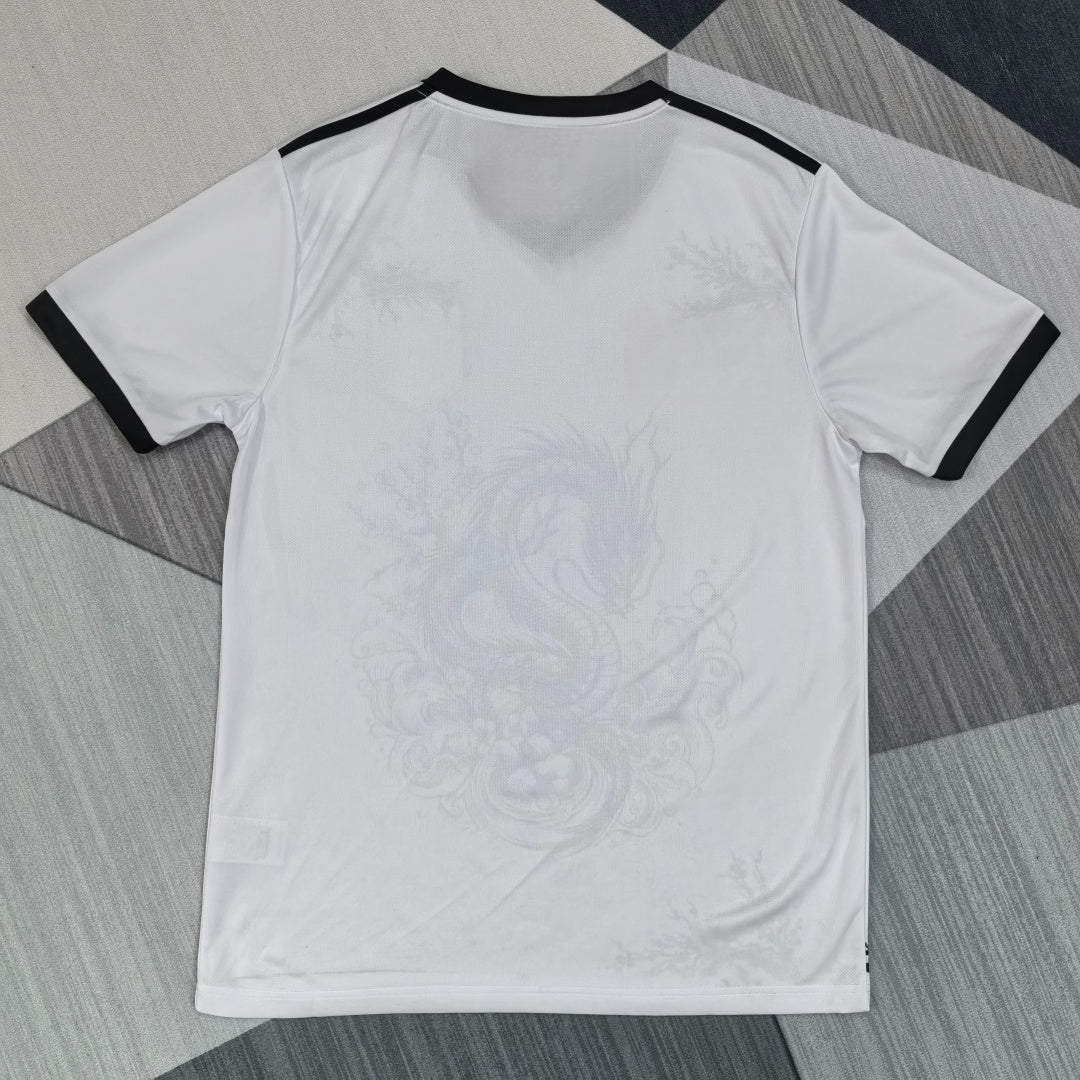 Maillot 25/26 japon Spécial white dragon k - Image 2